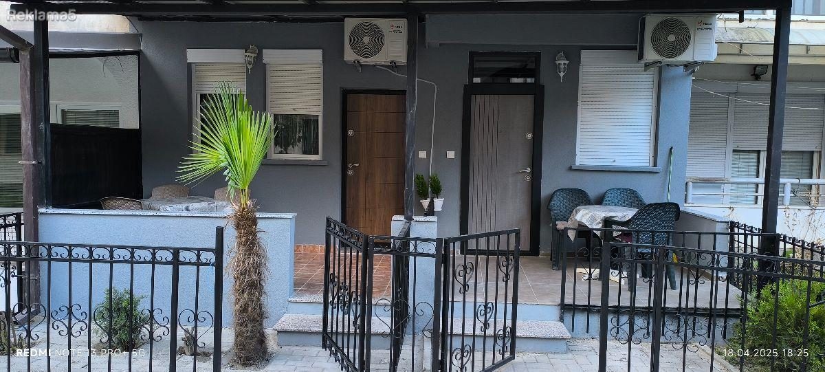 DVA APARTMANI ZA PO 3 OSOBI POZADI MILENIUM