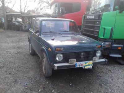 Prodavam sekakvi polovni delovi za Lada Niva