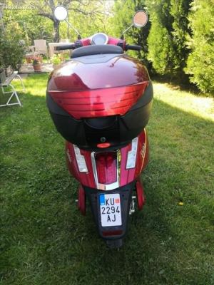 Elektricen skuter Efun Pusa - Електричен скутер Пуса