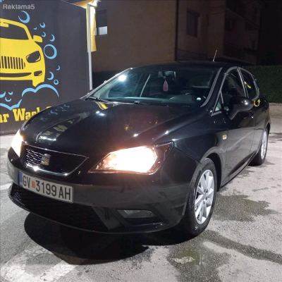 Bmw 118d 2010god