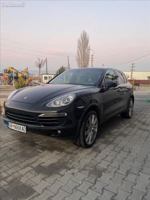 PORSHE CAYENNE
