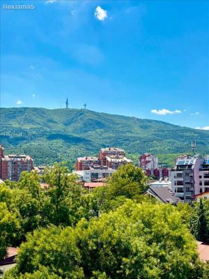 Three-Bedroom apartment for rent – ​​Debar Maalo, Center (Pe