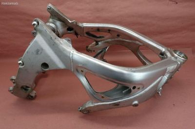 Yamaha r6 gol ram mk doks prevod odma 2003 800euro fiks...
