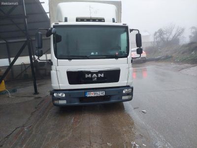 Kamion