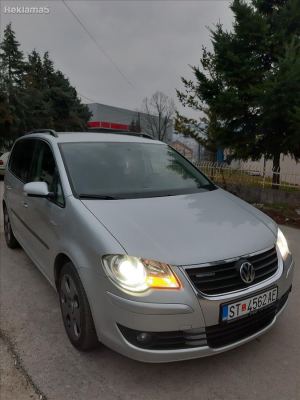VW Touran 1.9 TDI 105 KS 2008 Godina