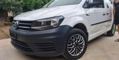 Se prodava wv caddy 2.0 dizel 4x4 2019 god patnicko