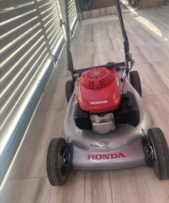 Kosilka Honda HRN216PKA donesena od USA