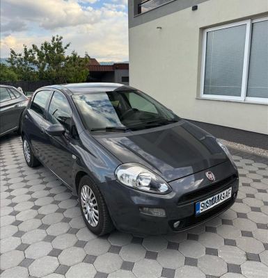 FIAT PUNTO--2017 година CH