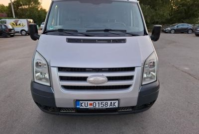 Ford Transit 2.2 dizel 9 sedista patnicko Klima Reg