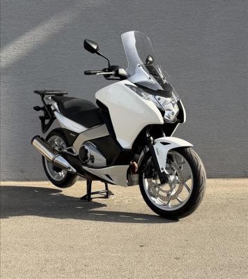 HONDA INTEGRA 700