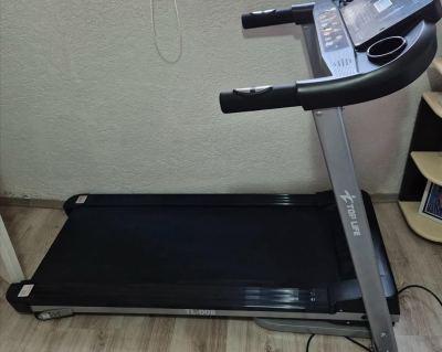 Лента за трчање, Treadmill TopLife TL008