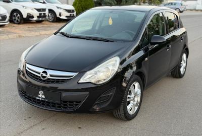 OPEL CORSA 1.2benzin 2011 FACELIFT