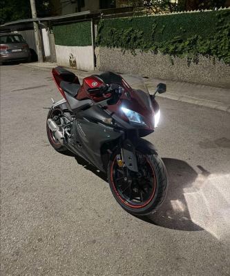Yamaha r125