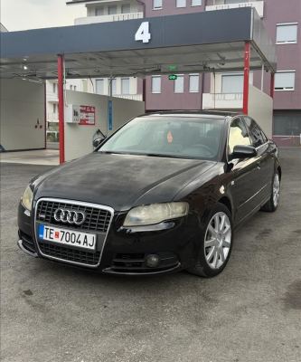 AUDI A4 SLINE