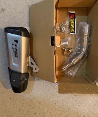Vespa GTS 300 Izudv Akrapovic titanium replika