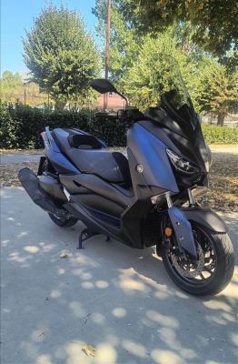 Yamaha X max 400
