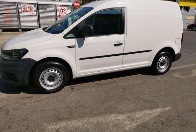 VW CADDY 2.0 TDI 8600 EUR