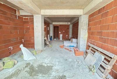 Се продава гарсониера, во Центар позади Универзална сала