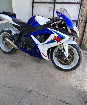 SUZUKI GSXR600 2008g. PERFEKTEN