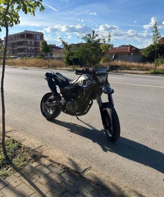 Yamaha XT660X