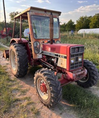 Traktor international 633
