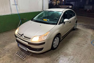 Se prodava Citroen C4