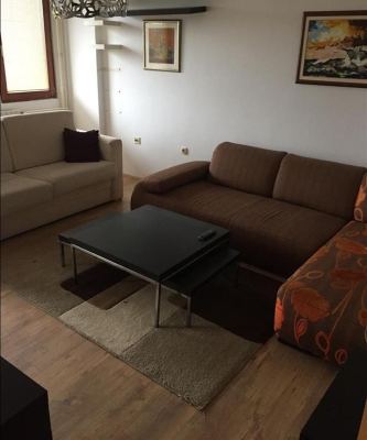 PRODVAME NAMSTEN STAN 75M2 2 SPALNI KAJ ZELEZNICKA KAJ GET