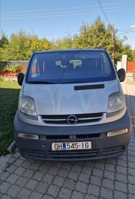 Opel vivaro